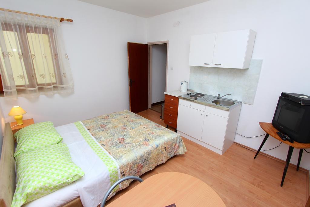 Apartments Antolovic Rovinj Phòng bức ảnh